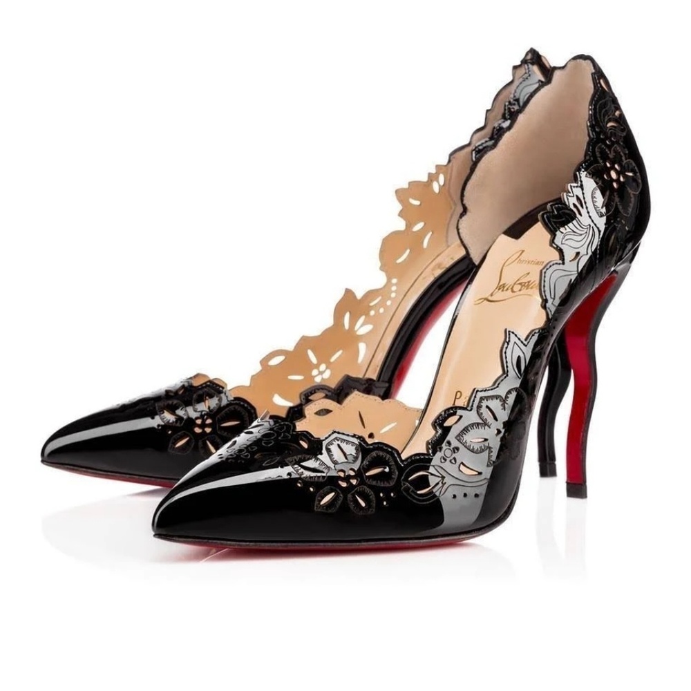    Christian Louboutin Black pump